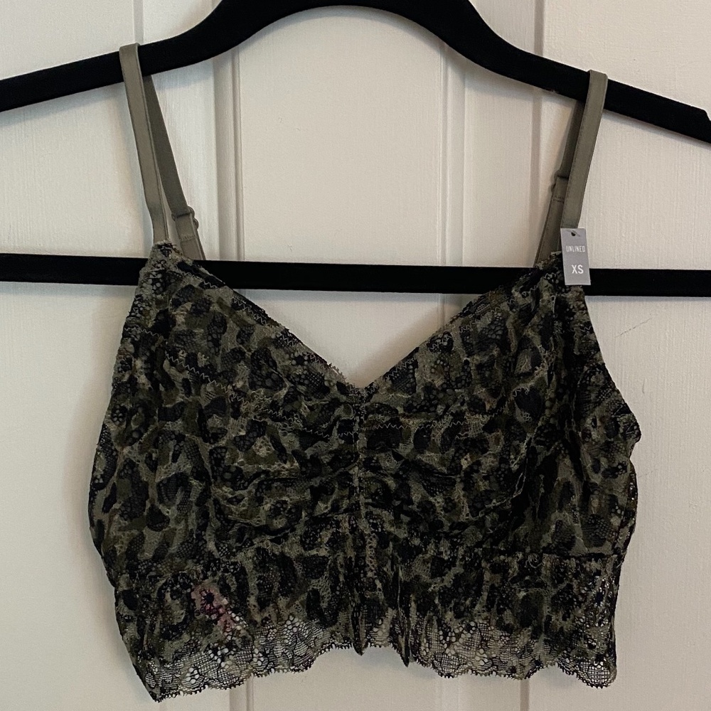 NWT VS Pink Bralette